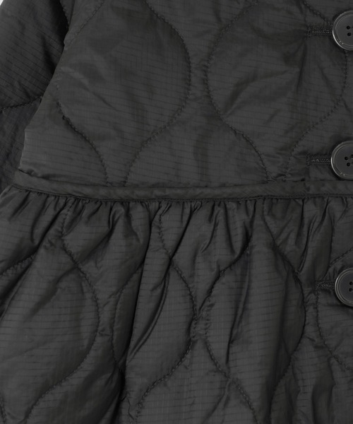 LOWRYS FARM（ローリーズファーム）の「キルティングワンピースコート　133361（ミリタリージャケット・キッズ・カーキ/ブラック・120cm/110cm/150cm/140cm/130cm）」の11枚目の写真