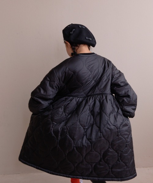LOWRYS FARM（ローリーズファーム）の「キルティングワンピースコート　133361（ミリタリージャケット・キッズ・カーキ/ブラック・120cm/110cm/150cm/140cm/130cm）」の18枚目の写真