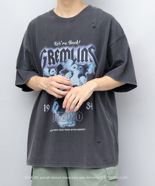 A.M.S.(エーエムエス)の「GREMRINS グレムリン 古着バンドTシャツ風 ギズモ プリント ダメージ加工 ビッグシルエット Tシャツ(Tシャツ/カットソー・メンズ・ブラック・M/L/XL)」の19枚目の写真