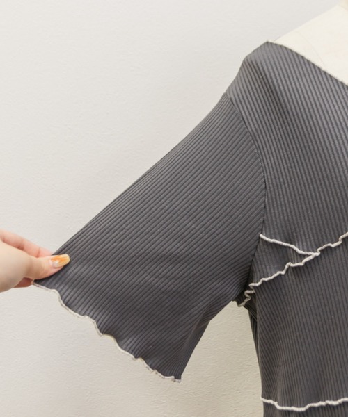 CLETTE(クレット)の「配色メローワンピース(ワンピース・レディース・ブラック/アイボリー/チャコールグレー・4L/LL/3L)」の19枚目の写真