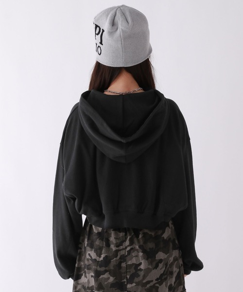 repipi armario（レピピ アルマリオ）の「ルーズショートフーディ（パーカー・キッズ・グレー/チャコールグレー/ブラック・SMALL/MEDIUM/LARGE）」の10枚目の写真