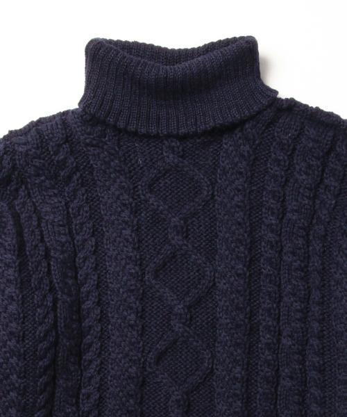 Guernsey（ガンジー）の「GUERNSEY WOOLLENS / ガンジーポロアランセーター（ニット/セーター・メンズ・オフホワイト/ネイビー・MEDIUM/SMALL）」の9枚目の写真