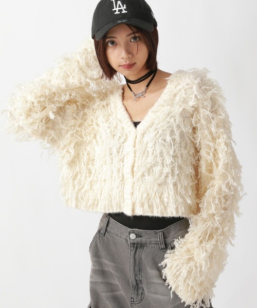 PAGEBOY(ページボーイ)の「フェザーループショートカーディガン(カーディガン/ボレロ・レディース・ブラウン/ブラック/オフホワイト/ブルー・FREE)」の3枚目の写真