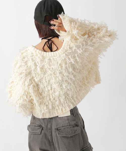 PAGEBOY(ページボーイ)の「フェザーループショートカーディガン(カーディガン/ボレロ・レディース・ブラウン/ブラック/オフホワイト/ブルー・FREE)」の11枚目の写真