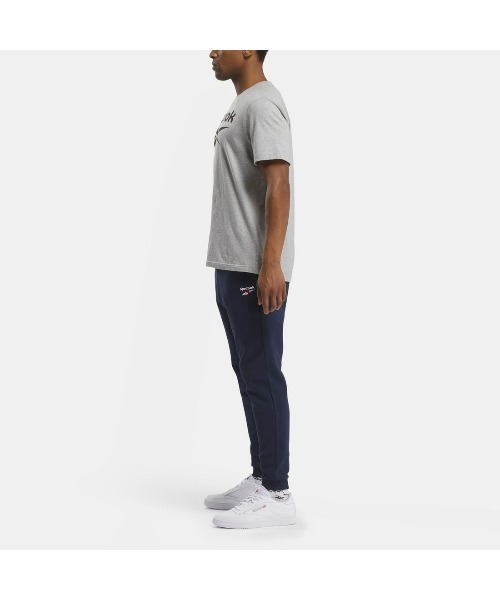 Reebok(リーボック)の「アイデンティティ スモール ロゴ フリース ジョガー / IDENTITY SMALL LOGO FLEECE JOGGER(その他パンツ・メンズ・グレー/ネイビー/ブラック・SMALL/X-LARGE/LARGE/XX-LARGE/XXX-LARGE/MEDIUM)」の5枚目の写真