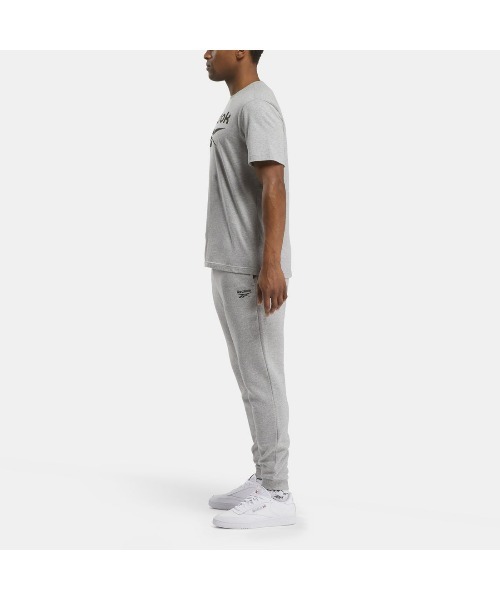 Reebok(リーボック)の「アイデンティティ スモール ロゴ フリース ジョガー / IDENTITY SMALL LOGO FLEECE JOGGER(その他パンツ・メンズ・グレー/ネイビー/ブラック・SMALL/X-LARGE/LARGE/XX-LARGE/XXX-LARGE/MEDIUM)」の9枚目の写真
