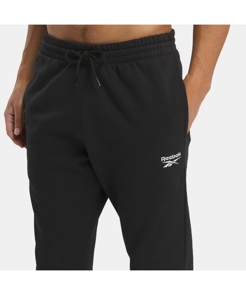 Reebok(リーボック)の「アイデンティティ スモール ロゴ フリース ジョガー / IDENTITY SMALL LOGO FLEECE JOGGER(その他パンツ・メンズ・グレー/ネイビー/ブラック・SMALL/X-LARGE/LARGE/XX-LARGE/XXX-LARGE/MEDIUM)」の14枚目の写真