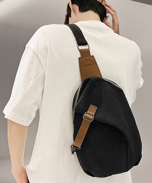 Miniministore(ミニミニストア)の「ボディバッグ 男女兼用 大容量斜めがけ鞄(ボディバッグ/ウエストポーチ・レディース・イエロー/ブラウン/ブラック/アイボリー・FREE)」の1枚目の写真