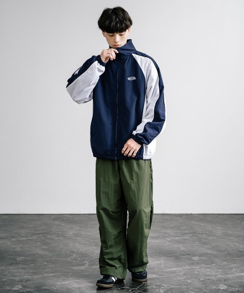 裏フリース オーバーサイズ胸刺繍ナイロンジャケット（ナイロン