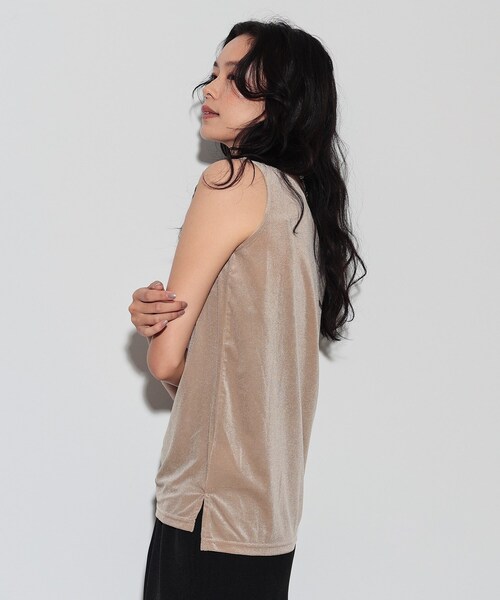 GALLEST（ギャレスト）の「◆シアーベロアタンクトップ（タンクトップ・レディース・ベージュ/ブラック/アイボリー・38）」の13枚目の写真