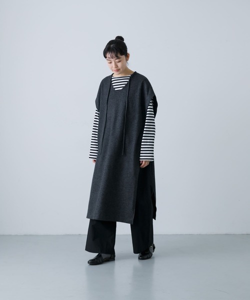 かぐれ（カグレ）の「『2WAY仕様』 ウールロングジレ（ワンピース