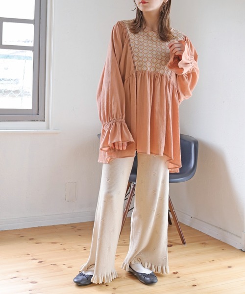 Crisp（クリスプ）の「フラワーフリルニットパンツ（その他パンツ・レディース・アイボリー/ブラウン・FREE）」の11枚目の写真