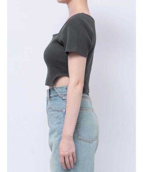 EVRIS(エヴリス)の「サイドチェーンショートトップス(Tシャツ/カットソー・レディース・ホワイト/チャコールグレー/ブラック・FREE)」の18枚目の写真