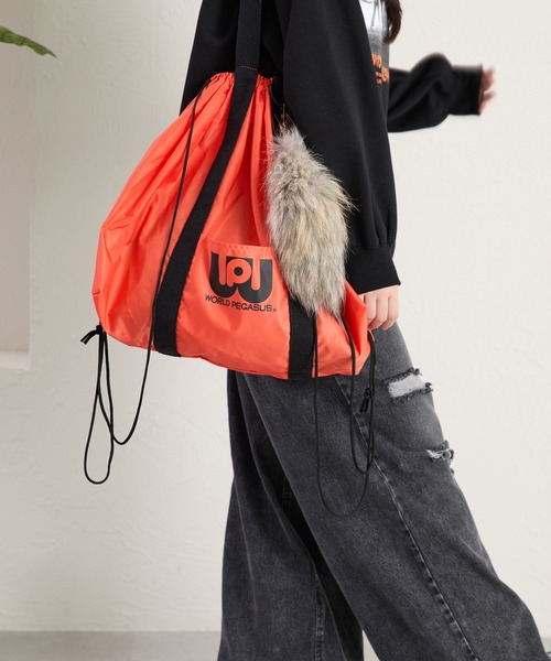 shrita（シュリータ）の「【ワールドペガサス×SHRITAコラボ】3WAYオリジナルバッグ（バックパック/リュック・キッズ・レッド/パープル/ピンク/ライトブルー/グレー/イエロー/グリーン/ブルー/ブルー系その他/ピンク系その他/オレンジ・FREE）」の11枚目の写真