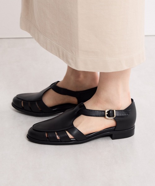 HIMIKO（ヒミコ）の「【Made in Japan】【HIMIKO】Tストラップグルカシューズ/651502（パンプス・レディース・ライトグレー/ブラック/オフホワイト・22.5cm/23.5cm/24.5cm/25.5cm/23.0cm/24.0cm/25.0cm/22.0cm/21.5cm/26.5cm/26.0cm）」の16枚目の写真