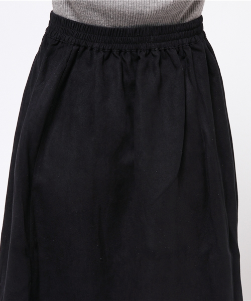 earth music&ecology（アースミュージックアンドエコロジー）の「フェイクスウェードミモレスカート（スカート・レディース・レンガ/ブラウン/キャメル/ネイビー・FREE）」の9枚目の写真