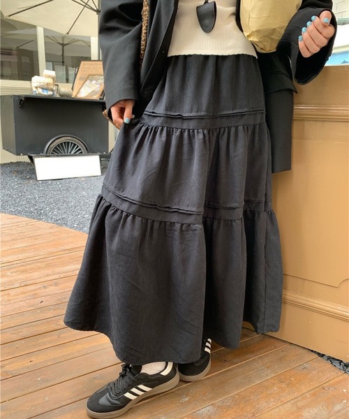 leune(ルネ)の「ティアードロングスカート(スカート・レディース・ホワイト/ブラック・FREE)」の8枚目の写真