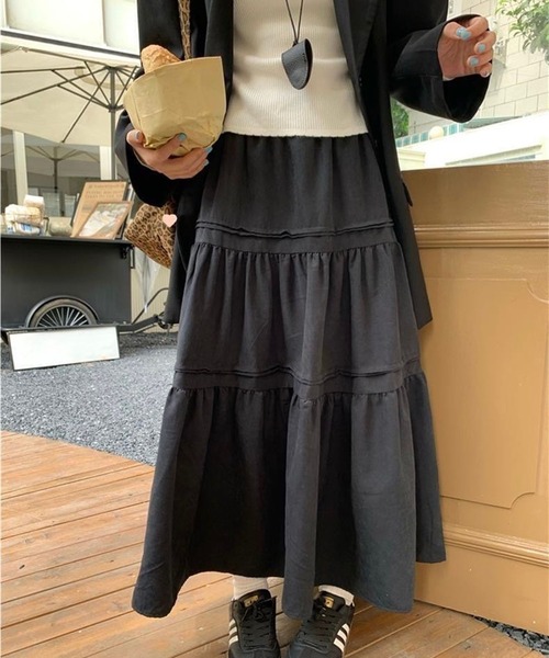 leune(ルネ)の「ティアードロングスカート(スカート・レディース・ホワイト/ブラック・FREE)」の13枚目の写真