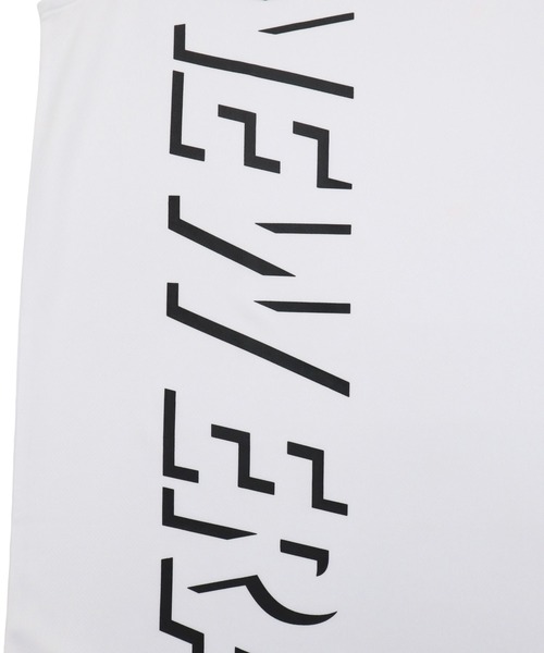 NEW ERA(ニューエラ)の「ニューエラパフォーマンスアパレル スリーブレスTシャツ 吸汗速乾性 UVカット(タンクトップ・メンズ・ブラック/ホワイト・M/L/XL/XXL/S)」の19枚目の写真