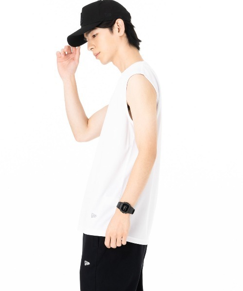NEW ERA(ニューエラ)の「ニューエラパフォーマンスアパレル スリーブレスTシャツ 吸汗速乾性 UVカット(タンクトップ・メンズ・ブラック/ホワイト・M/L/XL/XXL/S)」の15枚目の写真