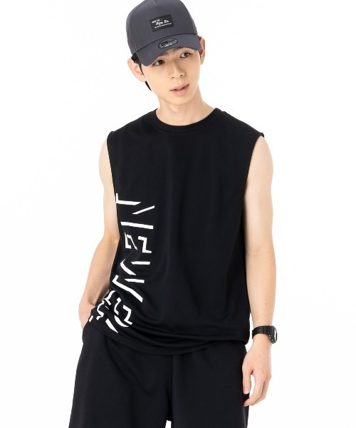 NEW ERA(ニューエラ)の「ニューエラパフォーマンスアパレル スリーブレスTシャツ 吸汗速乾性 UVカット(タンクトップ・メンズ・ブラック/ホワイト・M/L/XL/XXL/S)」の6枚目の写真
