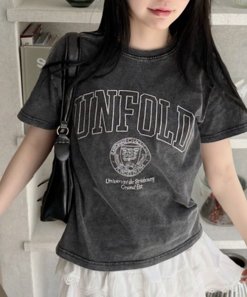 セール】【Eclat one】ステッチ刺繍 カレッジロゴ 半袖 Tシャツ