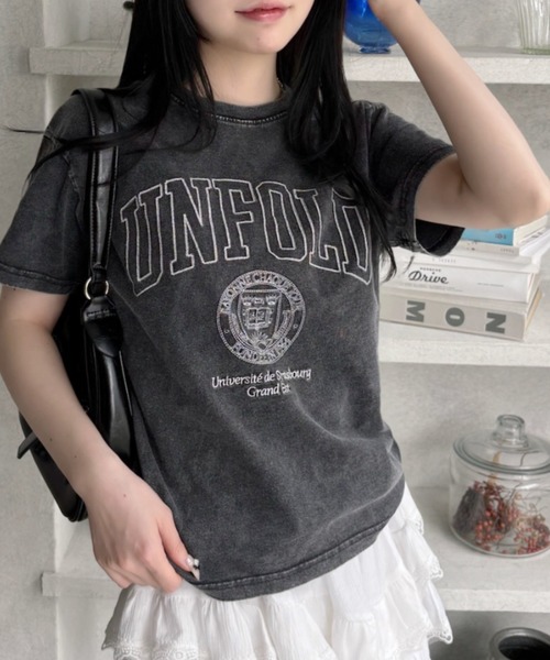 Eclat one(エクラワン)の「【Eclat one】ステッチ刺繍 カレッジロゴ 半袖 Tシャツ(Tシャツ/カットソー・レディース・ブラック/アイボリー/グレー・FREE)」の11枚目の写真
