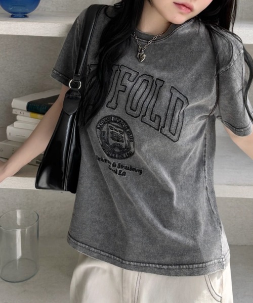 セール】【Eclat one】ステッチ刺繍 カレッジロゴ 半袖 Tシャツ