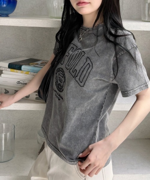 Eclat one(エクラワン)の「【Eclat one】ステッチ刺繍 カレッジロゴ 半袖 Tシャツ(Tシャツ/カットソー・レディース・ブラック/アイボリー/グレー・FREE)」の19枚目の写真