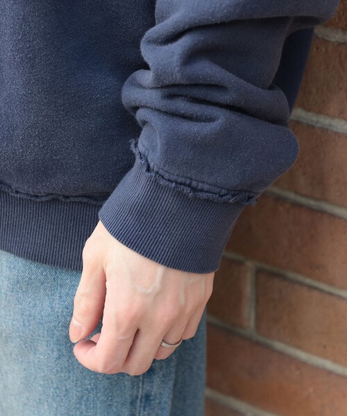 BEAMS HEART（ビームスハート）の「GMS コットンウラケ クルーネック スウェット（スウェット・メンズ・ブラック/ネイビー・LARGE/MEDIUM/SMALL）」の19枚目の写真