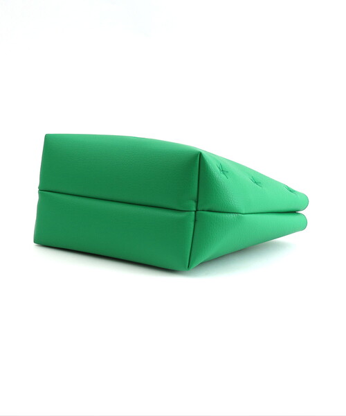 COOCO(クーコ)の「星柄刺繍フェイクレザートートバッグ/A4対応(トートバッグ・レディース・シルバー/ブラック/グリーン/オフホワイト/サックスブルー・FREE)」の21枚目の写真