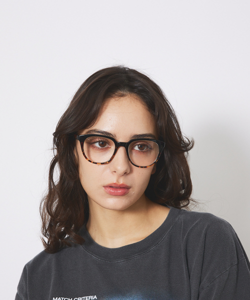 ABAHOUSE（アバハウス）の「【LE FOON/ルーフォン】 老眼鏡/リーティンググラス/ウェリントン/グラデーション/ドット/ユニセックス【WEB限定】（メガネ・レディース・ライトブラウン/ブラック系その他/ブラック系その他2/ブラック系その他3・10/30/25/15 /20）」の15枚目の写真