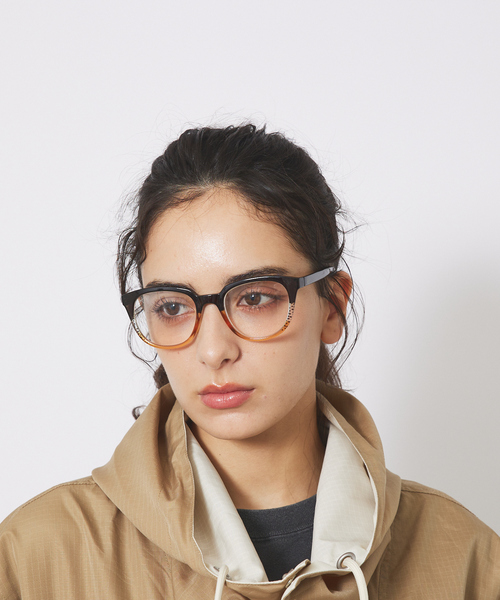 ABAHOUSE（アバハウス）の「【LE FOON/ルーフォン】 老眼鏡/リーティンググラス/ウェリントン/グラデーション/ドット/ユニセックス【WEB限定】（メガネ・レディース・ライトブラウン/ブラック系その他/ブラック系その他2/ブラック系その他3・10/30/25/15 /20）」の17枚目の写真