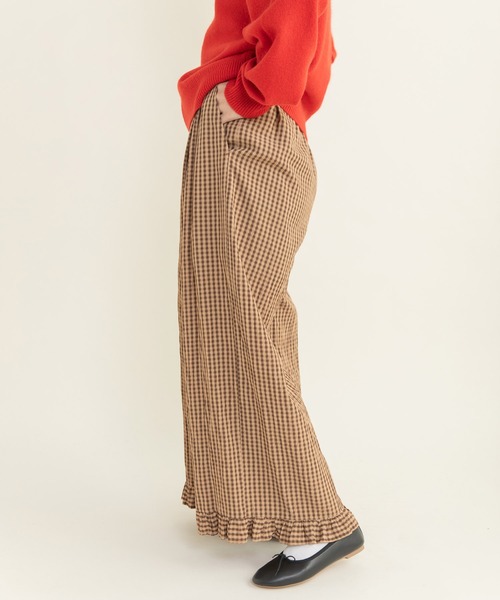 CHILD WOMAN(チャイルドウーマン)の「☆ドビーギンガム 裾フリルイージーパンツ(セットアップ対応)(その他パンツ・レディース・ブラック/ブラウン・FREE)」の10枚目の写真