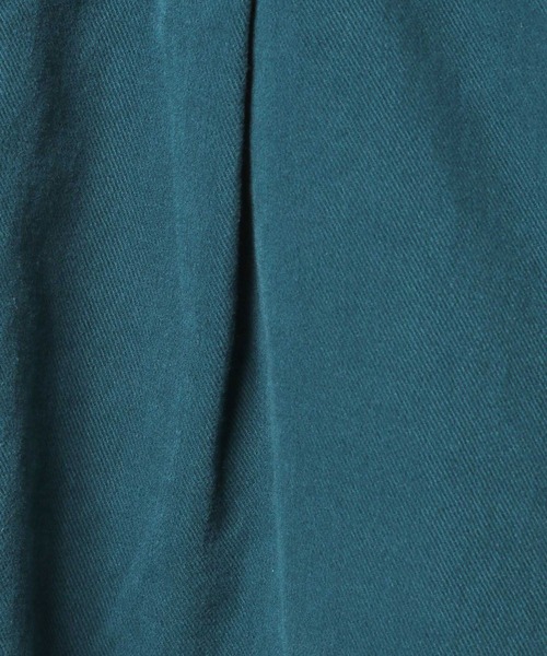 PBLIM（ページボーイリム）の「《UNISEX》ワイドタックパンツ（チノパンツ・レディース・レッド/ブルーグリーン/ブラック/ベージュ・MEDIUM/LARGE）」の5枚目の写真