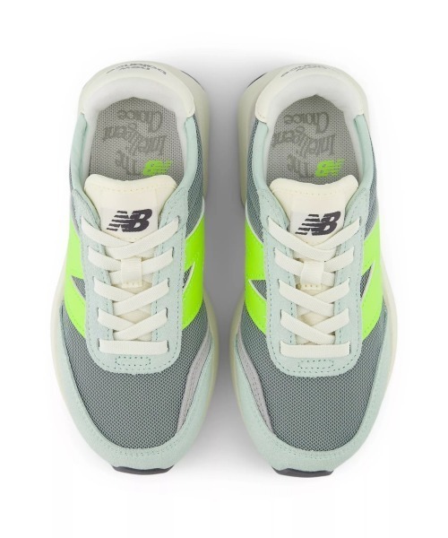 Kinetics(キネティクス)の「New Balance 370(ニューバランス PH370)(スニーカー・キッズ・グリーン系/パープル系・21cm/20cm/19cm/18.0cm/17.0cm)」の4枚目の写真