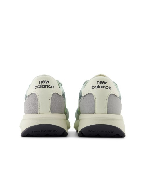 Kinetics(キネティクス)の「New Balance 370(ニューバランス PH370)(スニーカー・キッズ・グリーン系/パープル系・21cm/20cm/19cm/18.0cm/17.0cm)」の7枚目の写真