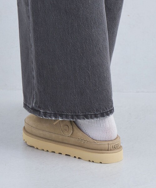 UGG（アグ）の「＜UGG＞ゴールデンスター クロッグ シューズ（スリッポン・レディース・ブラック/ベージュ・6/7/5/8）」の5枚目の写真