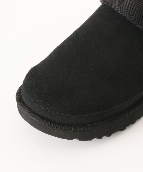 UGG（アグ）の「＜UGG＞ゴールデンスター クロッグ シューズ（スリッポン・レディース・ブラック/ベージュ・6/7/5/8）」の21枚目の写真