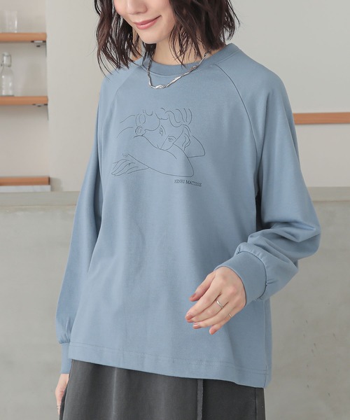 n'OrLABEL(ノアールレーベル)の「絵画プリントラグランロンT(Tシャツ/カットソー・レディース・ブルー/チャコール/グレイッシュベージュ・2/1)」の1枚目の写真