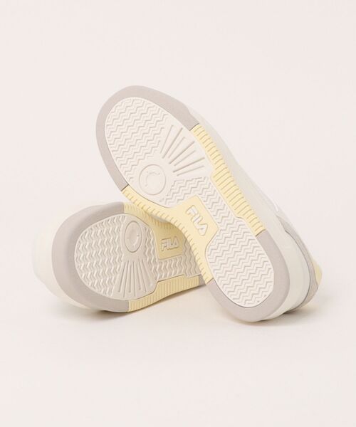 【FILA】 フィラ FILA COURT FEATHERY BLANC DE BLANC 国内発送 セール】FILA フィラ FILA COURT FEATHERY フィラコートフェザ