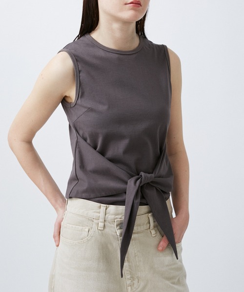 M TO R(ムウトアール)の「2WAY TWIST TANK TOP(タンクトップ・レディース・ホワイト/チャコールグレー/ワイン・38/40)」の9枚目の写真