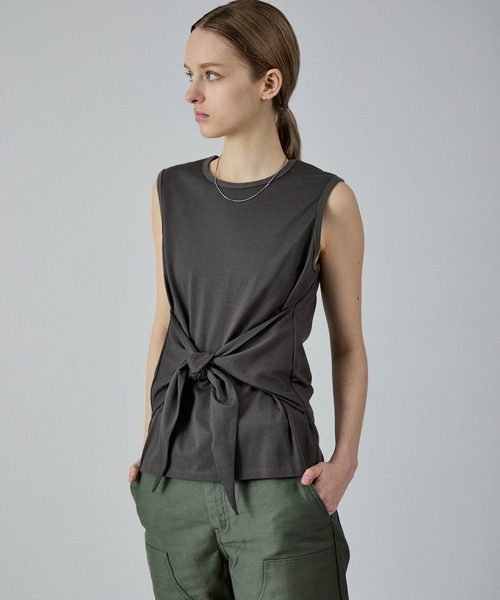 M TO R(ムウトアール)の「2WAY TWIST TANK TOP(タンクトップ・レディース・ホワイト/チャコールグレー/ワイン・38/40)」の16枚目の写真