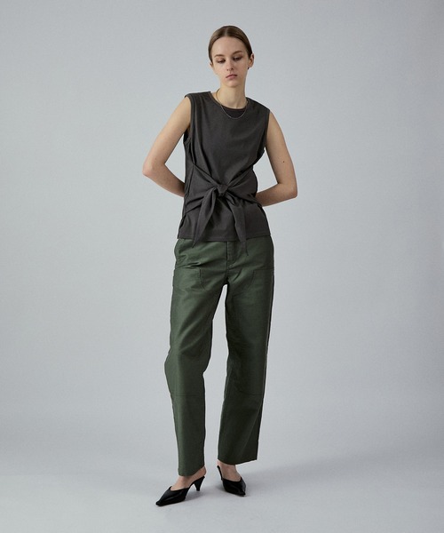 M TO R(ムウトアール)の「2WAY TWIST TANK TOP(タンクトップ・レディース・ホワイト/チャコールグレー/ワイン・38/40)」の18枚目の写真