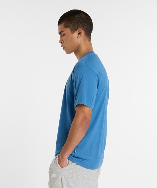 NEW BALANCE(ニューバランス)の「Fitness Center ショートスリーブTシャツ(Tシャツ/カットソー・メンズ・ブラック/ブルー/パープル/ライトグレー・LARGE/MEDIUM/SMALL/XX-LARGE/X-LARGE)」の20枚目の写真