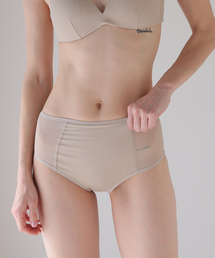 EMILY WEEK（エミリーウィーク）の「【ESSENTIAL】ハイライズショーツ（ベージュ、ブラウン）（ショーツ）」