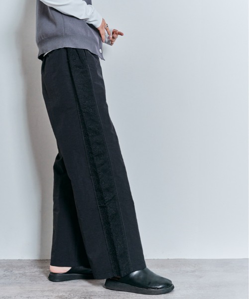 W:Huku（フーク）の「撥水 サイド レース パンツ（その他パンツ・レディース・ブラック/ベージュ系/グレー/ブラック×ホワイト・M/L）」の13枚目の写真