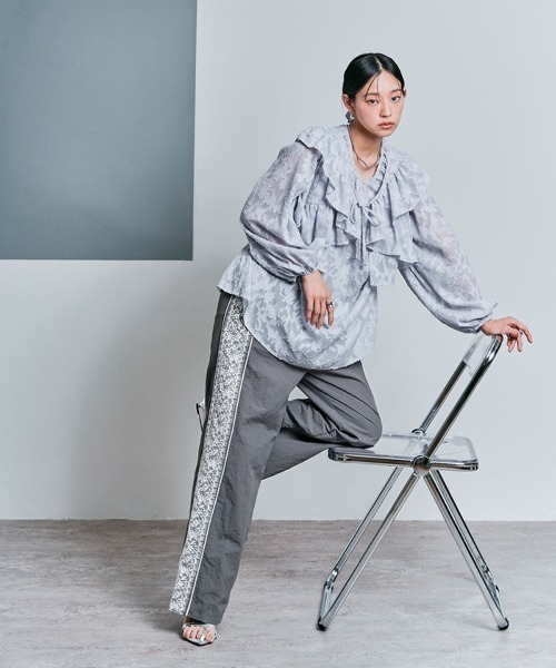 W:Huku(フーク)の「撥水 サイド レース パンツ(その他パンツ・レディース・ブラック/ベージュ系/グレー/ブラック×ホワイト・M/L)」の14枚目の写真