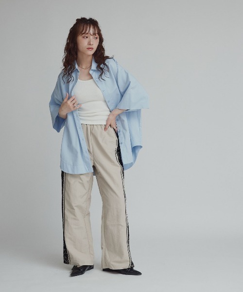 W:Huku(フーク)の「撥水 サイド レース パンツ(その他パンツ・レディース・ブラック/ベージュ系/グレー/ブラック×ホワイト・M/L)」の16枚目の写真