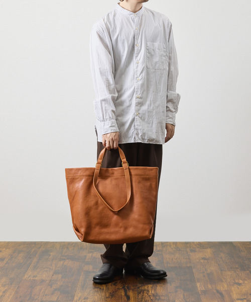 A_W（アウ）の「A_W アウ / CHANGE SHOULDER TOTE M フルベジタブルタンニンシュリンクレザー2WAYトートバッグ 牛革トートバッグ / AB-011（トートバッグ・メンズ・ブラウン/ブラック・FREE）」の18枚目の写真